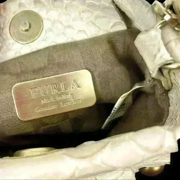 Furla Boho Chic White Leather Snakeskin Fringed Studded Crossbody Purse GlamRock - Picture 10 of 16